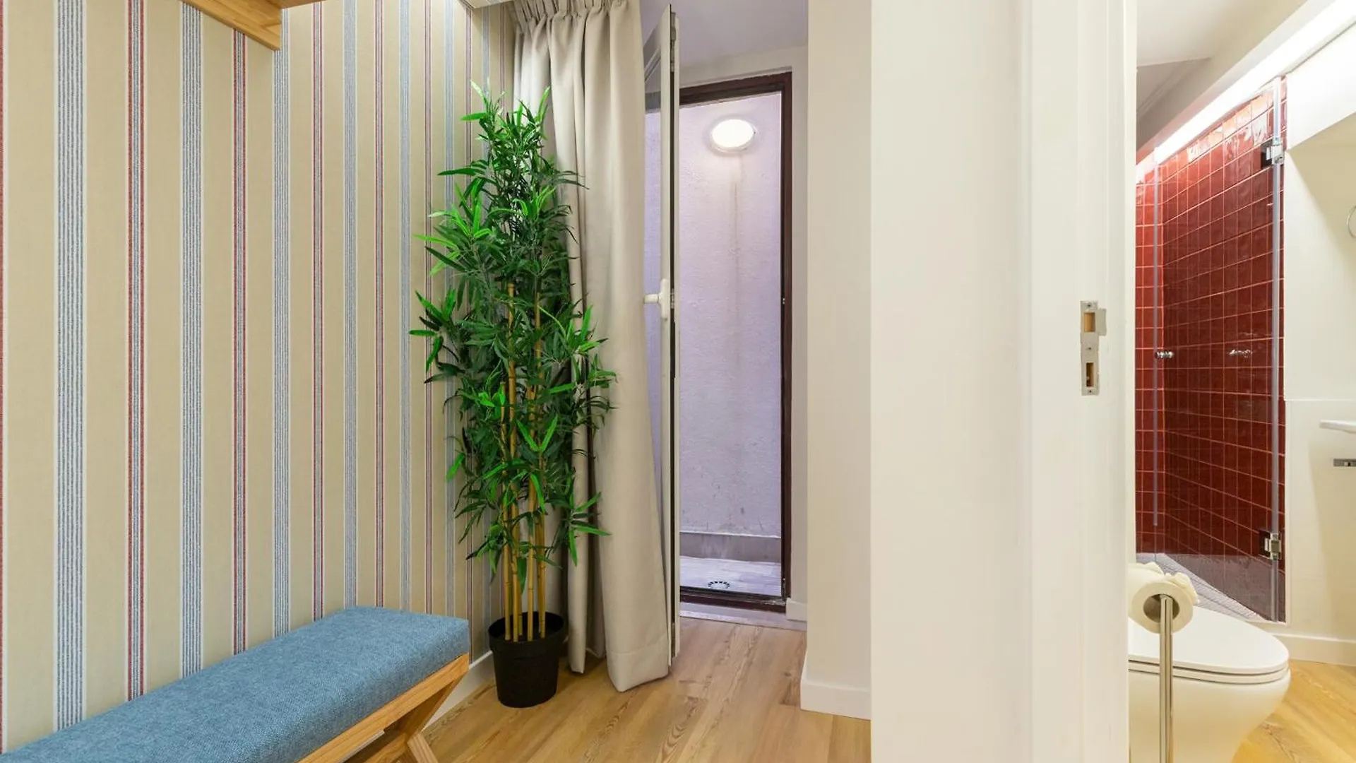Designer Retreat- Newly Remodelled 1 Bedroom Apt Lisbon